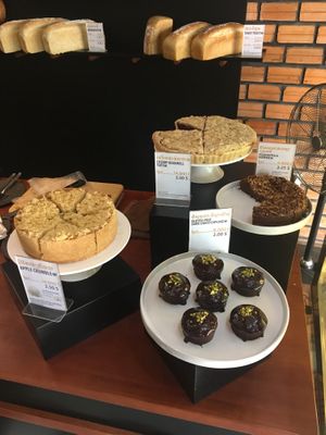 Vegan Bakewell tart at back at Bang Bang in Siem Reap