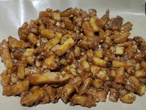 fried carrot cake without eggs at Sheng Xian Vegetarian Stall in West Singapore