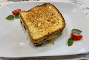 Delicious grilled cheese with smoked tofu at Vida Bistro in Rio De Janeiro