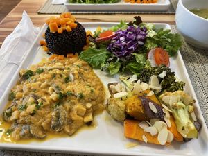 Um restaurante muito saudável! Y eles tem sobremesas que é uma delícia! Tem comida congelada pra almoçar também   at Vida Bistro in Rio De Janeiro