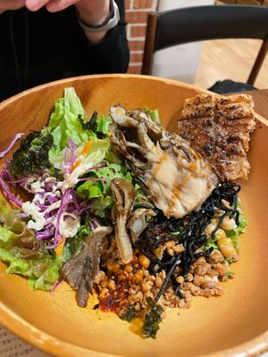 Veggie rice bowl at Premarché Alternative Diner in Kyoto