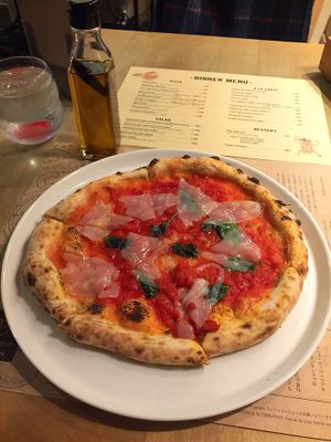 Vegan margherita pizza at Premarché Alternative Diner in Kyoto