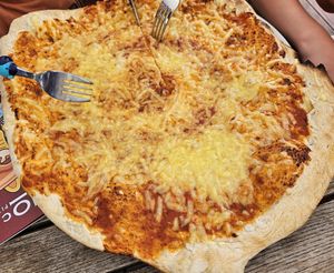 'Pizza Margherita' with plant-based cheese upon request (not written in the menu) at Locanda in Wurzburg