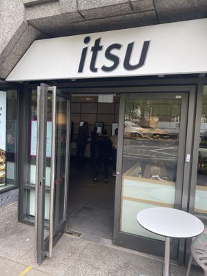 Itsu  at Itsu - Lansdowne House in London