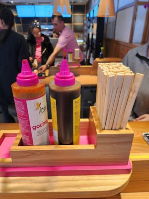  at Itsu - 163 Victoria St in South West London