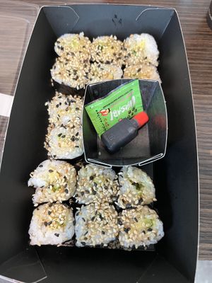 🥑 🍱  Avocado Sushi   at Itsu - Minories in London