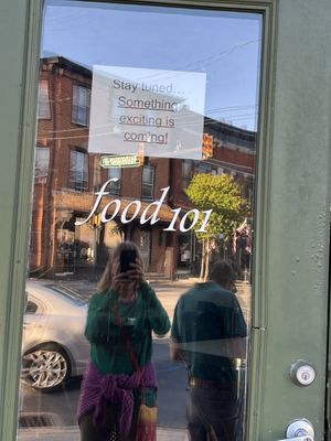 Closed?  at Food 101 in Gettysburg