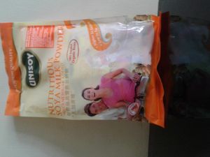 Unisoy Black Soy Milk Powder
100% Dehulled Organic Black Bean
100% Halal
USDA Organic
Suitable for Vegetarian
Net Wt: 256g e (32g e x 8 Sticks)
Product of Singapore

Terbuat dari 100% kacang kedelai hitam organik Non GMO yang kaya akan antioksidan, kalsium dan melindungi sel-sel dalam tubuh.

Manfaat:
* Mengandung Vitamin E
* Mengandung Protein
* Mengandung Isoflavon
* Mengandung Magnesium
* Bebas Laktosa
* Bebas Kolesterol
* Rendah lemak
Tepung Singkong (All Purpose Flour) Ladang Lima - Gluten Free

Tepung sehat Ladang Lima diolah dari singkong pilihan yang dirawat dan dibudidayakan secara alami tanpa tambahan bahan kimia diladang subur Jawa Timur, Indonesia. Singkong segar yang dipanen kemudian diproses dengan metode bio-teknologi, sehingga menghasilkan 5 kebaikan:

Bebas Gluten
Tanpa Tambahan Pewarna
Kaya Zat Besi & Kalsium
Sumber Serat
Skala Indeks Glikemik Rendah

Sangat cocok untuk pembuatan cake, cookies, muffin, cracker, coating mix dan bread. at Vegetarian Vegan Frozen Dry in Denpasar