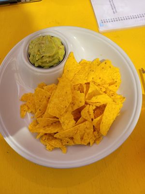 nachos with guacamole at Banana's Adventure Hostel in Huacachina