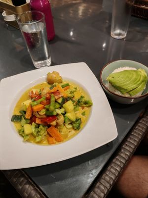 Thai curry at Banana's Adventure Hostel in Huacachina