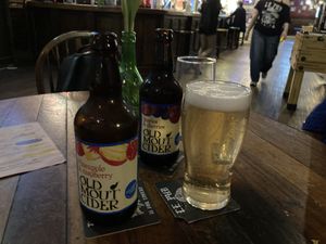   at Le Pub in Newport