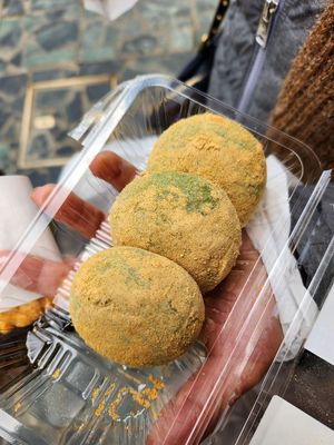  at Nakatanidou in Nara