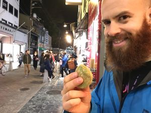 Delicious snack at Nakatanidou in Nara