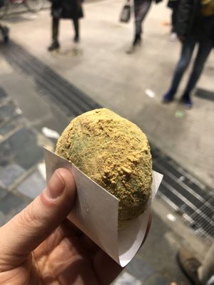 Mochi! at Nakatanidou in Nara