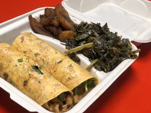 Now biodegradable! Chicken Tacos at The Reizod Vegan Experience in Columbia