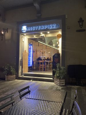 Mister pizza signage across from duomo   at Mister Pizza - Duomo in Florence