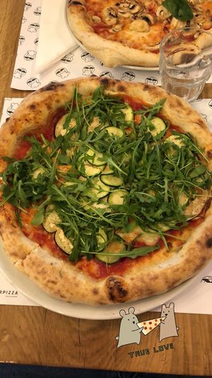 Vegetariano Vegan Pizza   at Mister Pizza - Duomo in Florence