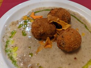 albondingas at Sarasate in Pamplona