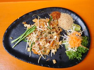 Pad thai  at Nourish Cafe in Bangkok