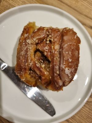 Banana bun at Vutie Beets in Letchworth