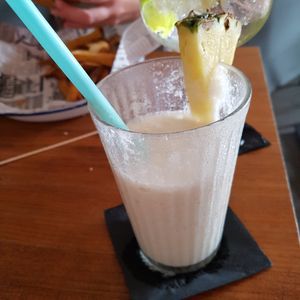 Pineapple and coconut shake made with oat milk at Kino in Barcelona