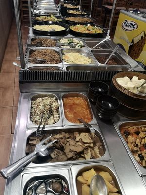 Buffet at The Nature Restaurant in Valencia