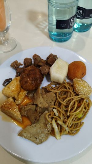 Un poco de todo y todo buenísimo at The Nature Restaurant in Valencia