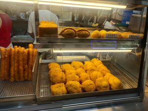 Items available at Chen Ji Vegetarian 陈记 in Central Singapore