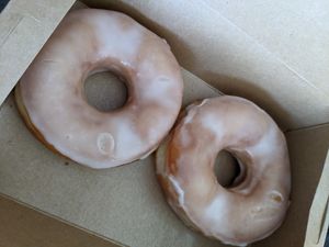 Vegan donuts at Amongst Few in Dubai