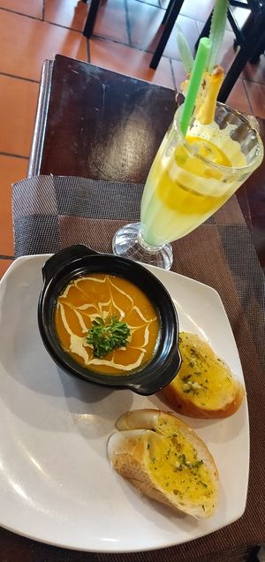 Pumpkin soup at Green Farm in Hanoi
