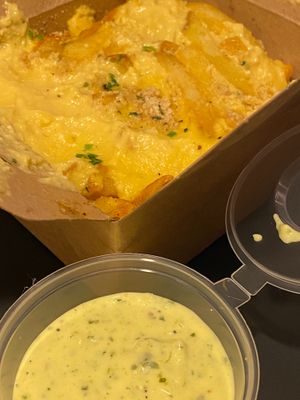 Cheesy fries with garlic mayo at Rudy's Dirty Vegan Diner in North West London