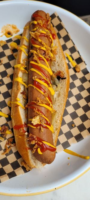 Veganer Hotdog - lecker at Rudy's Dirty Vegan Diner in North West London