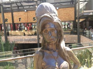 Amy Winehouse statue, in front of cafe at Rudy's Dirty Vegan Diner in North West London