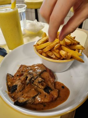 Vegan steak at Rudy's Dirty Vegan Diner in North West London