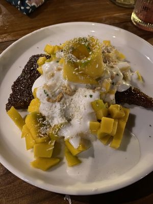 Slow cooked rice cake with manga   at Pituq Cafe in 