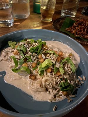 Curry noodles   at Pituq Cafe in 