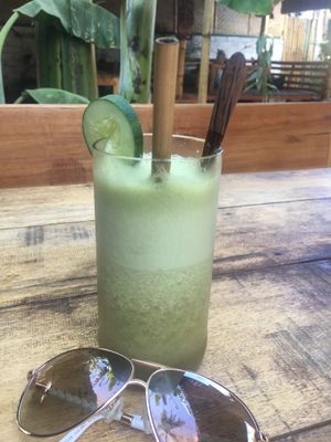 Pandan smoothie at Pituq Cafe in 