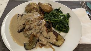 Beringela   at Remedio Santo Campo Alegre in Porto