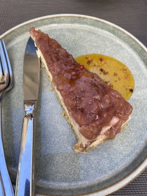 Peach cheesecake   at Remedio Santo Campo Alegre in Porto