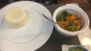 Veggie Curry at Remedio Santo Campo Alegre in Porto