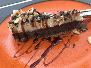 Snickers pie at Remedio Santo Campo Alegre in Porto