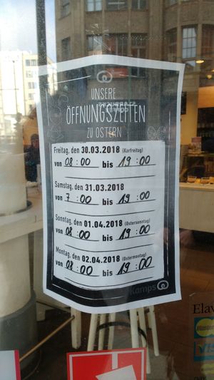 Opening Times on the Easter weekend at Kamps in Berlin