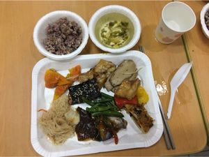Buffet with rice & quinoa & a bowl of soup - about 70TWD. Great taste. So cheap at Yí Hēng Zhāi 宜亨齋 in Taipei