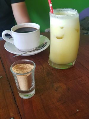 Bali coffe (12k) and apgl juice  at Cacao Flow in Jimbaran
