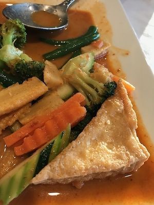 Golden Triangle at Blue Elephant in Bakersfield