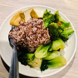 $3.80 at En Hui Vegetarian Food 恩惠素食 - Marsiling in North Singapore