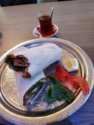 Wrap wrap at Adanus Cigköfte in Berlin