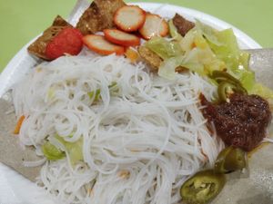 Economic bee hoon for breakfast at Kueh Ho Jiak 粿好吃 - Tanjong Pagar in Central Singapore