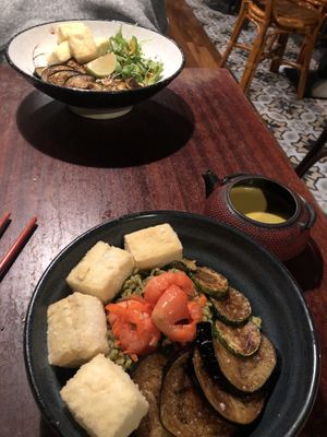 Mains  at Jumon in Belfast