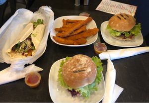 Burgers, sweet potatoes and wrap at Marees Sauces and Food in London